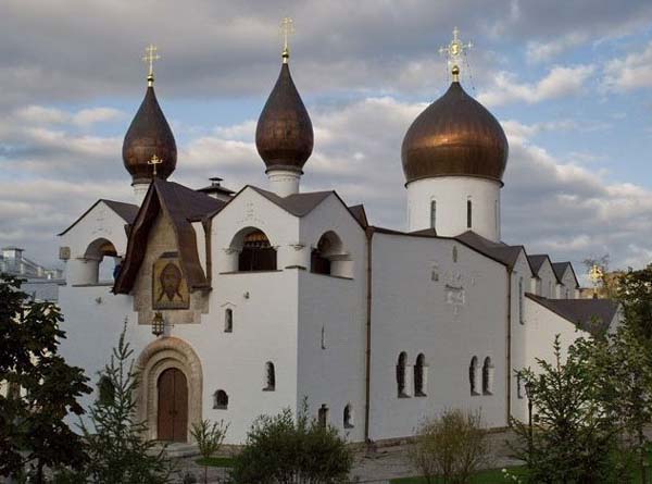 Church of the Protection of the Holy Virgin, Moscow